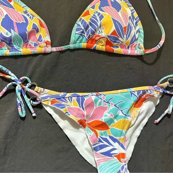 Body Glove Multicolor Bikini Top - Picture 2 of 5